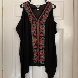 Entro Cold shoulder floral poncho Medium